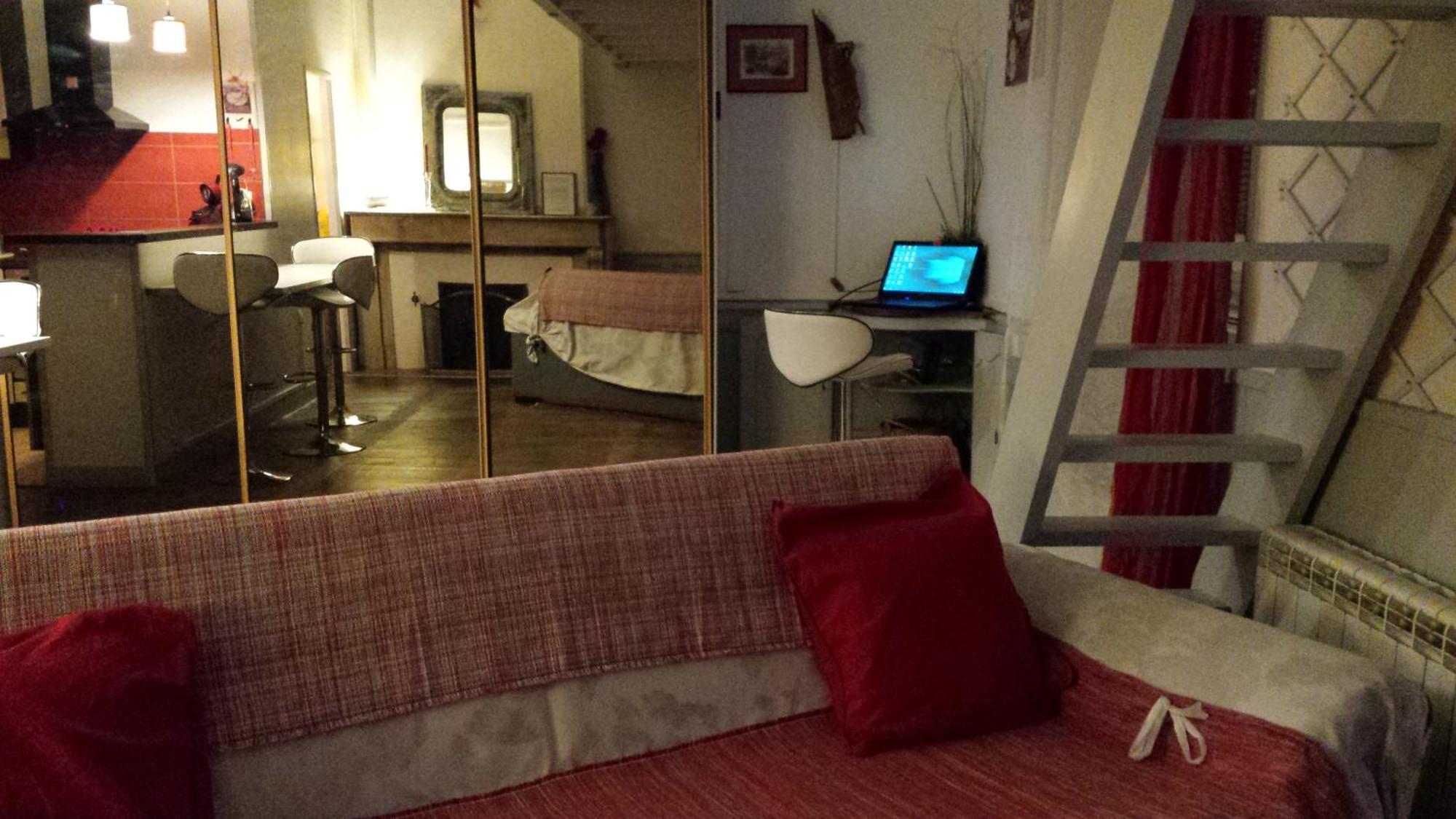 Coquet Studio En Mezzanine Nuit Pour 2 Personnes Saint-Girons  Ngoại thất bức ảnh